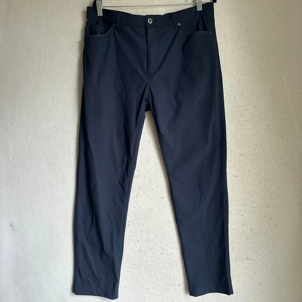UNTUCKit Mens 5 Pocket Tech Pant‎ Navy Blue Slim Taper Fit 41930 W34 L30